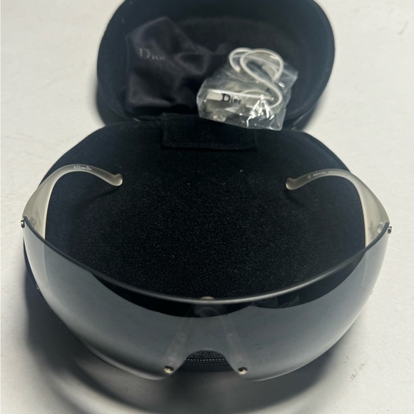 Vintage Christian Dior Ski 5 shield sunglasses - Picture 9 of 9